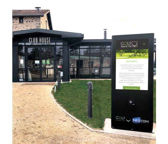 Xylo Outdoor Advertising Column Casing från AXEOS-75''