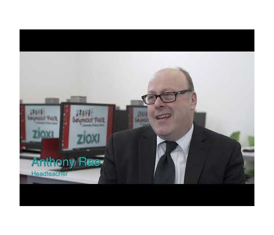 P1 Elektroniskt pop-up-datorbord 3 personer