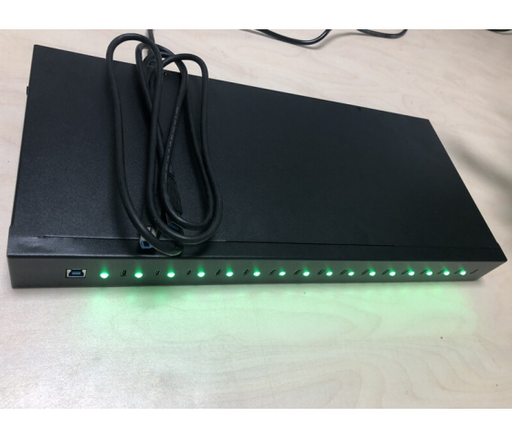 1U 16-port USB-C charging & sync hub USB 3.1